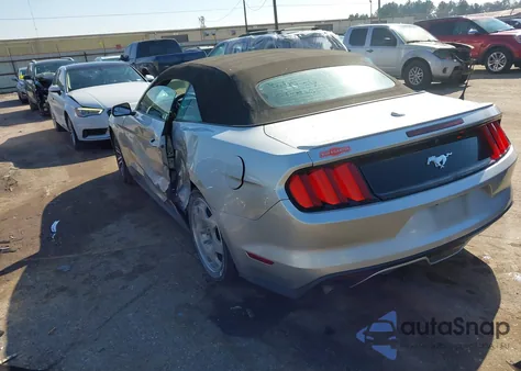 2015 Ford Mustang Ecoboost Premium z USA, uszkodzony, nr VIN 1FATP8UH8F5419609
